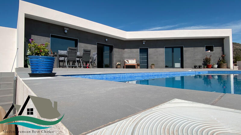 4 soverom Villa til salgs