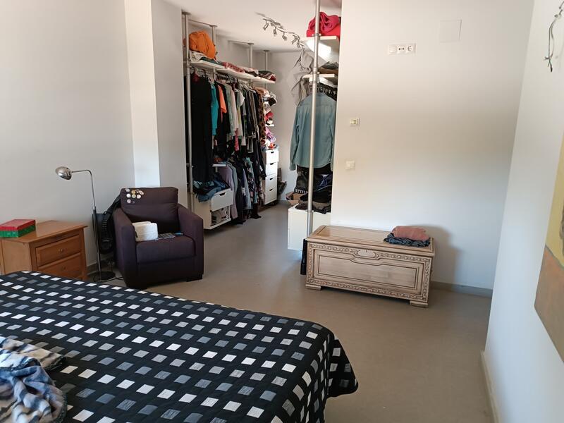 4 Cuarto Villa en venta
