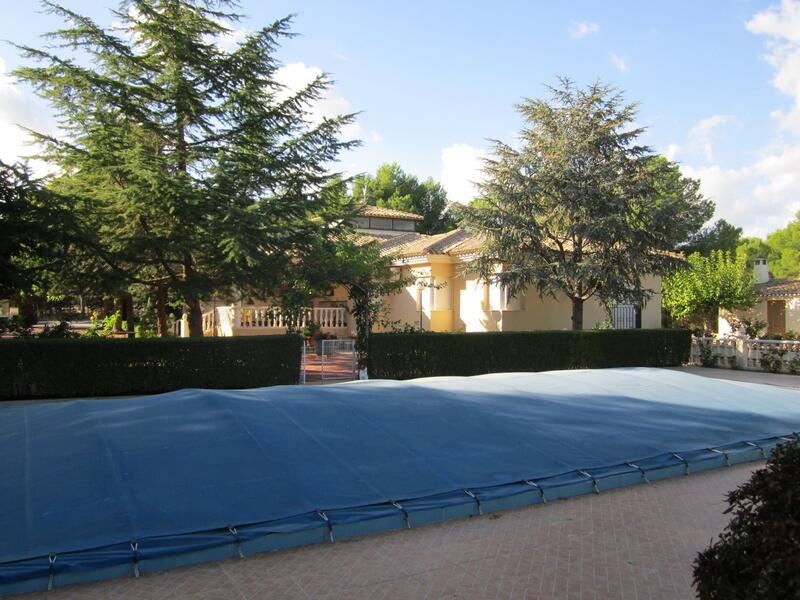 4 Schlafzimmer Villa zu verkaufen