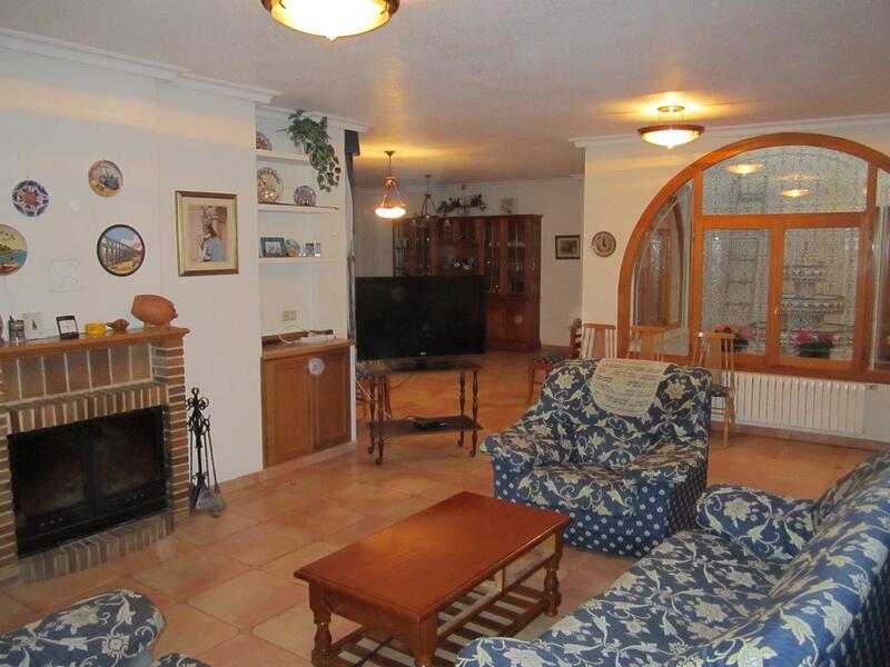 4 Schlafzimmer Villa zu verkaufen