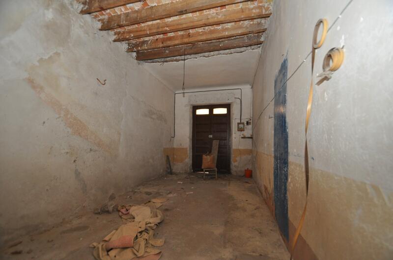 5 slaapkamer Gezinswoning Te koop