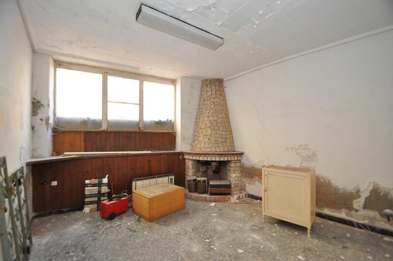 5 slaapkamer Gezinswoning Te koop