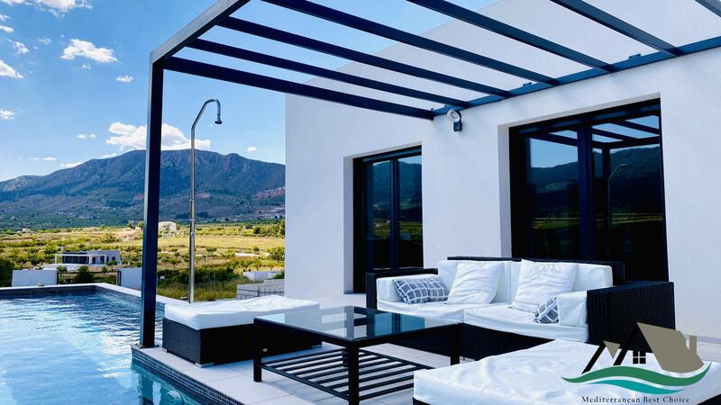4 bedroom Villa for sale