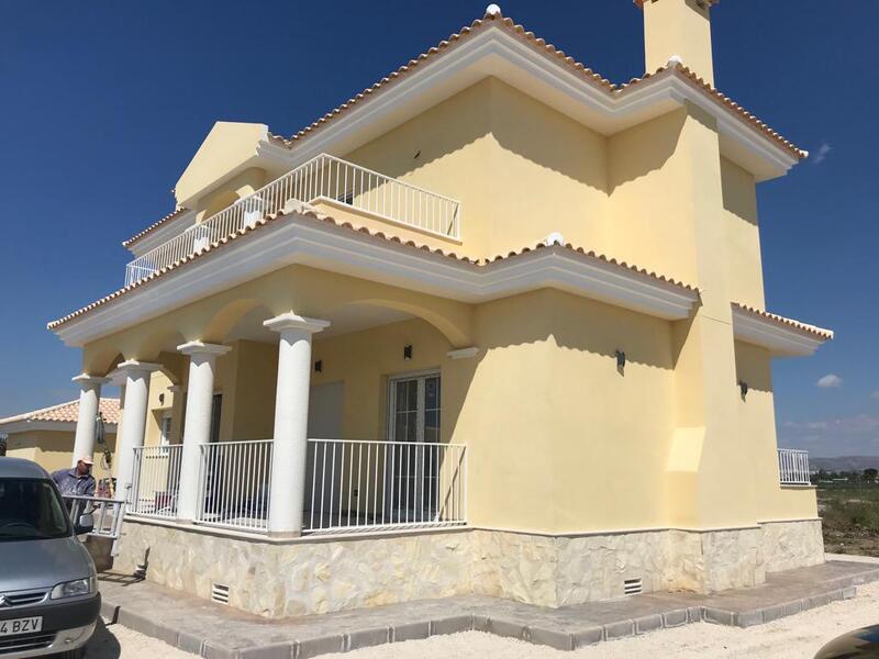 вилла продается в Sax, Alicante