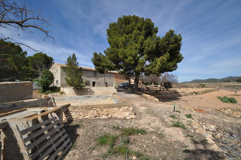 6 Cuarto Casa de Campo en venta