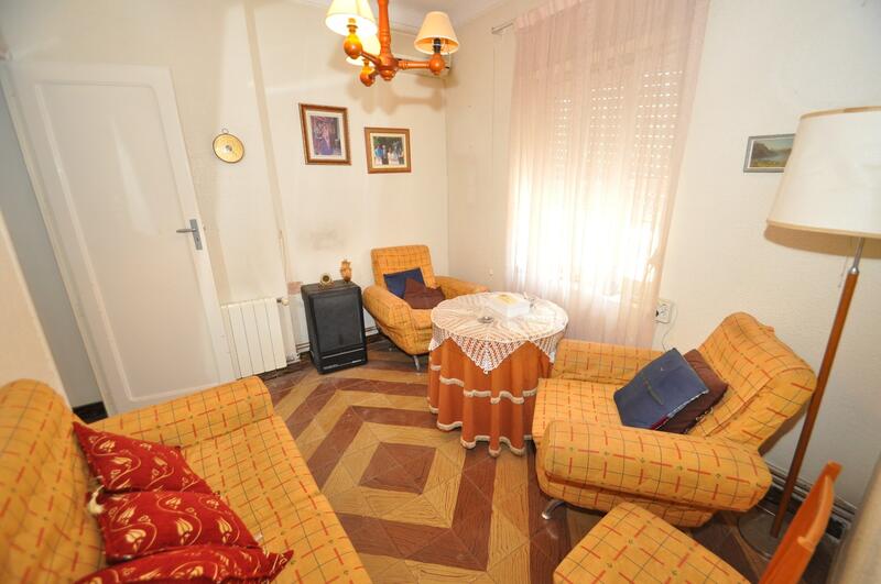 11 Cuarto Adosado en venta