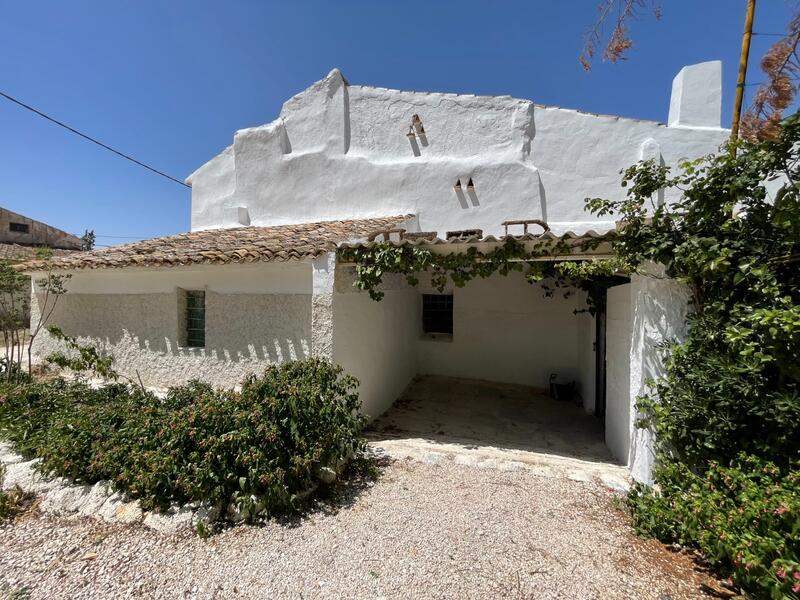 8 Cuarto Villa en venta