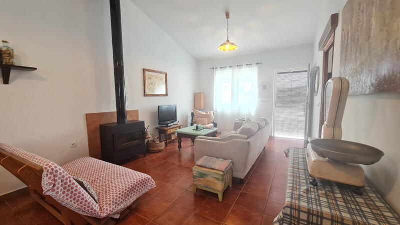 3 bedroom Townhouse for sale