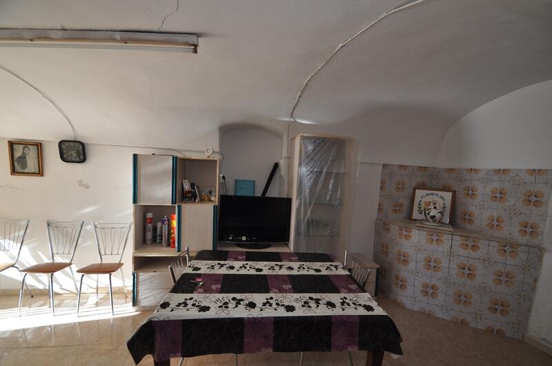 4 Cuarto Casa Cueva en venta