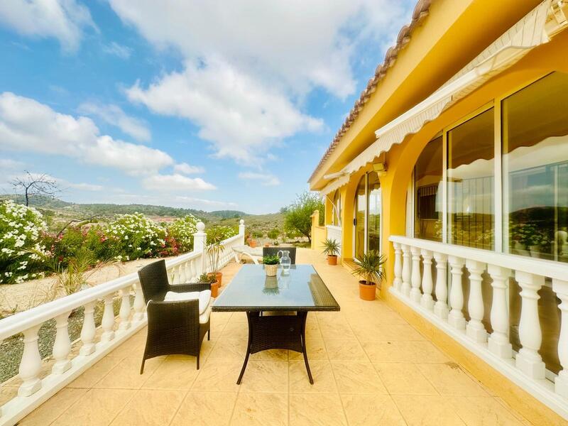 Villa for sale in La Zarza, Murcia