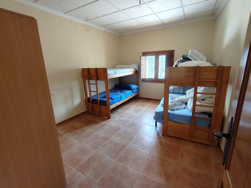 10 bedroom Country House for sale