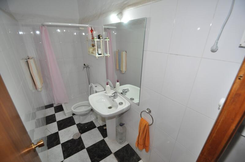 7 Schlafzimmer Stadthaus zu verkaufen
