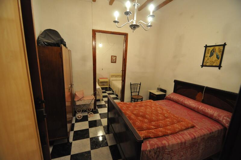 7 Schlafzimmer Stadthaus zu verkaufen