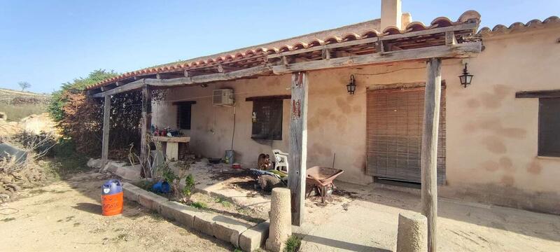 4 bedroom Country House for sale
