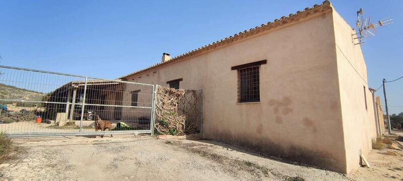 4 bedroom Country House for sale