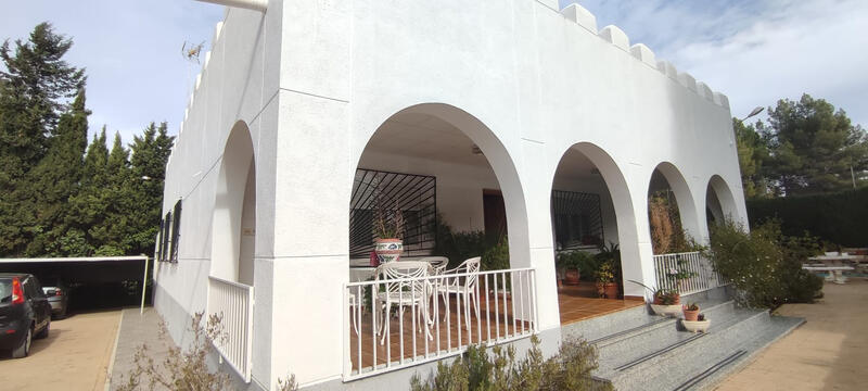 3 bedroom Villa for sale
