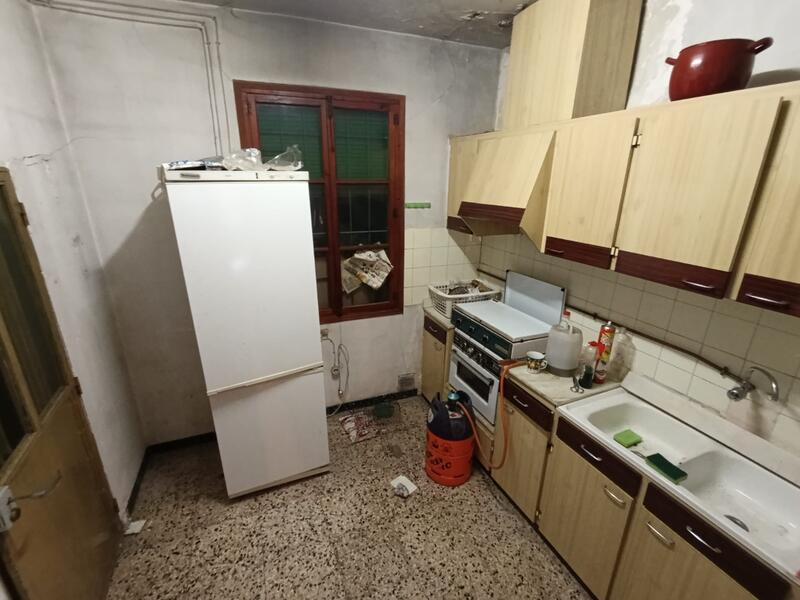 5 soveværelse Byhus til salg