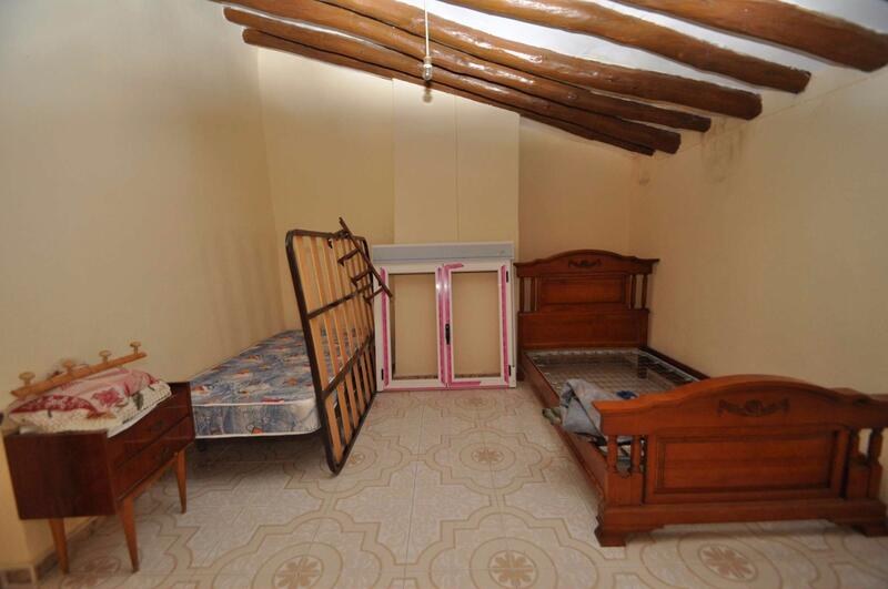 3 bedroom Townhouse for sale
