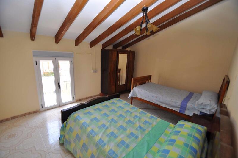 3 bedroom Townhouse for sale