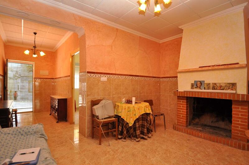 3 bedroom Townhouse for sale