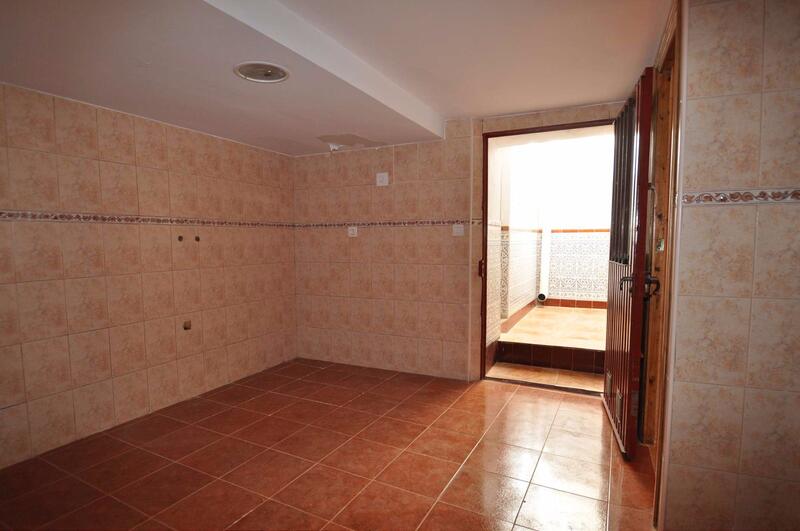 3 bedroom Townhouse for sale