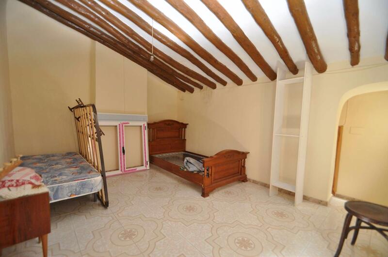 3 bedroom Townhouse for sale