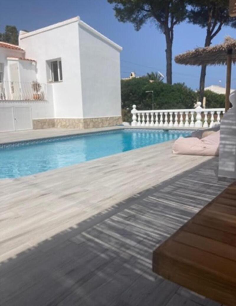 3 sovrum Villa till salu