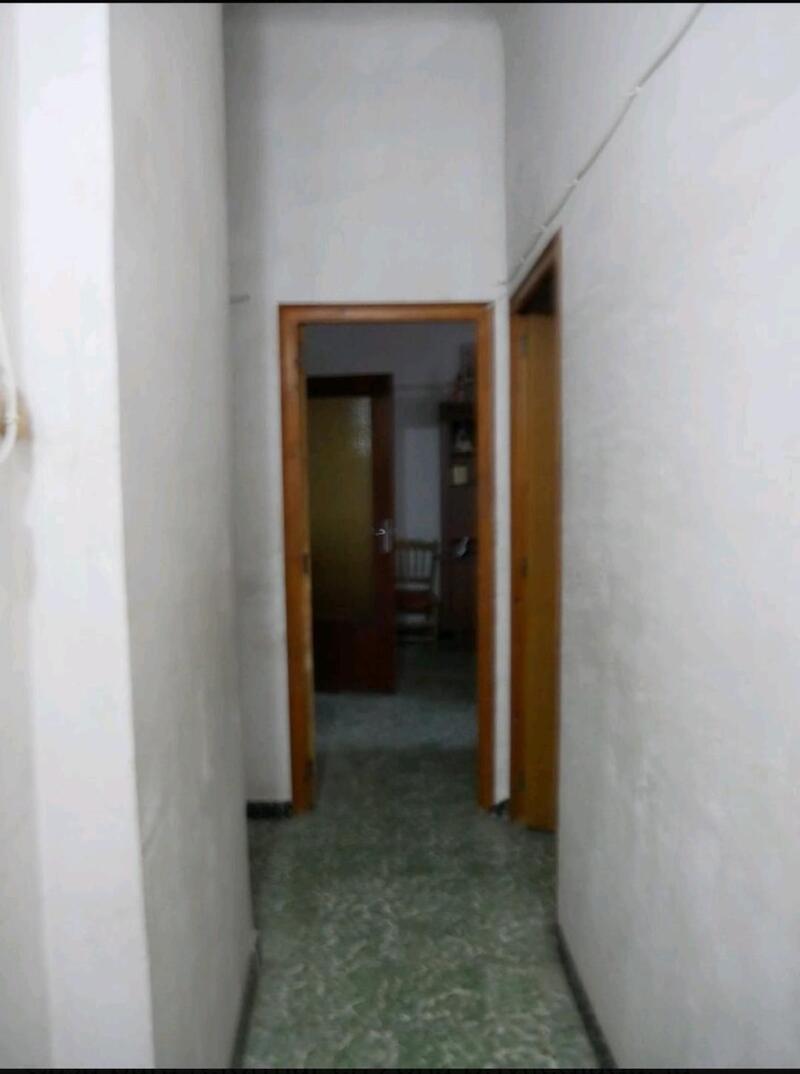3 slaapkamer Gezinswoning Te koop