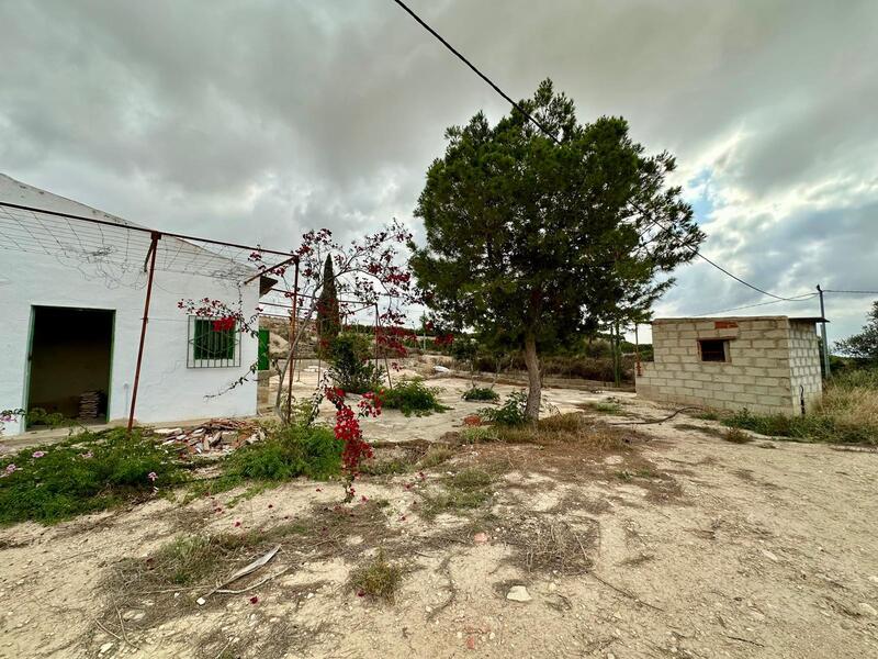 2 bedroom Country House for sale
