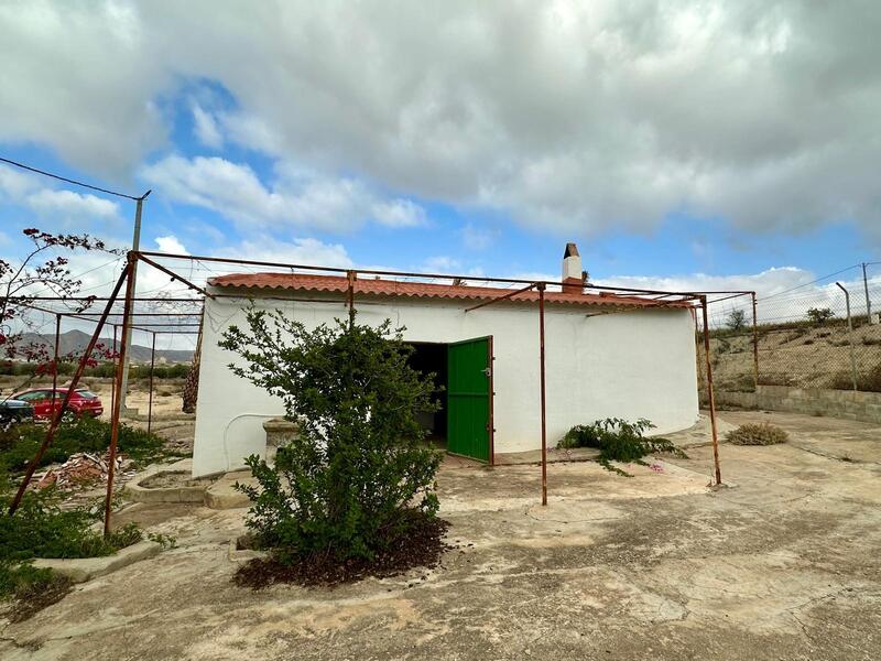 2 bedroom Country House for sale