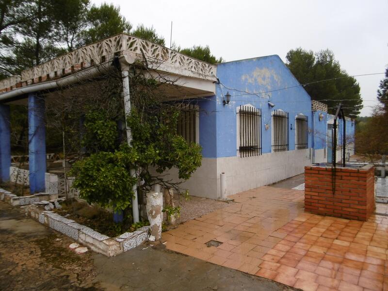 Деревенский Дом продается в Yecla, Murcia