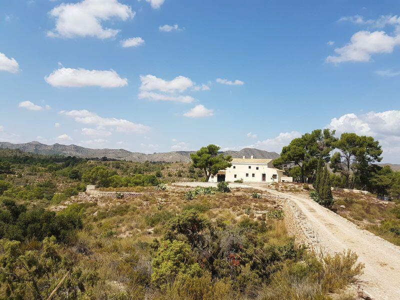 Country House for sale in Yecla, Murcia