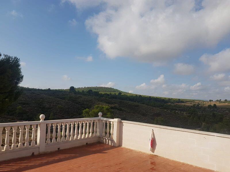 8 bedroom Country House for sale