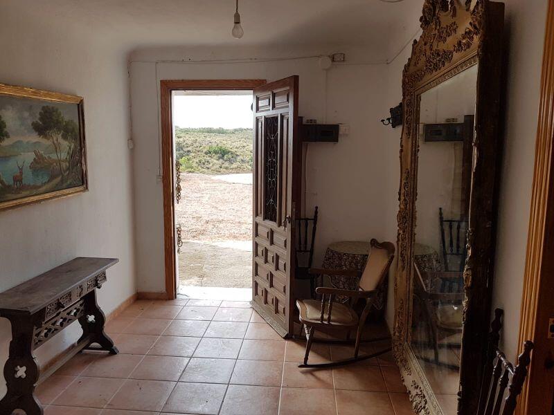 8 bedroom Country House for sale