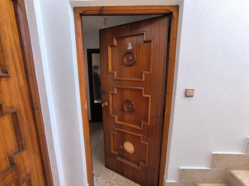 3 bedroom Apartment for sale