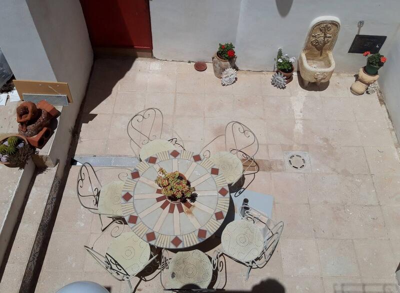 5 slaapkamer Gezinswoning Te koop