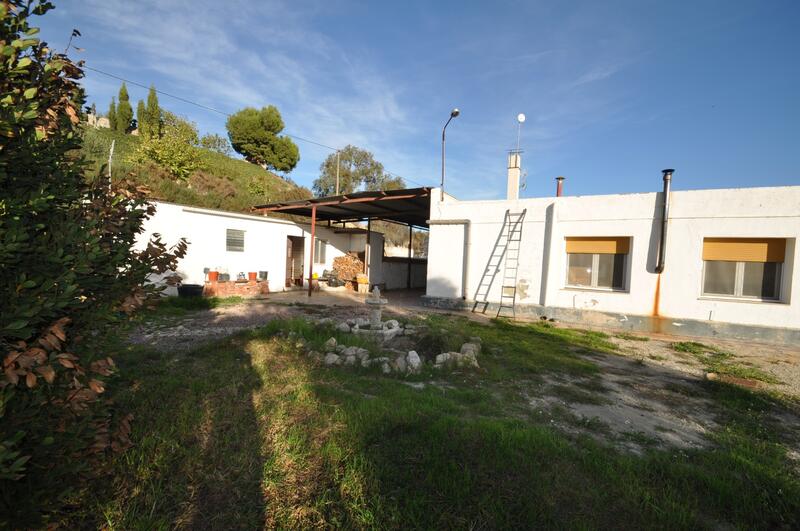 5 bedroom Villa for sale