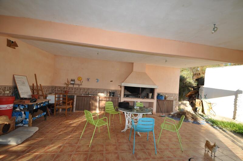 5 bedroom Villa for sale