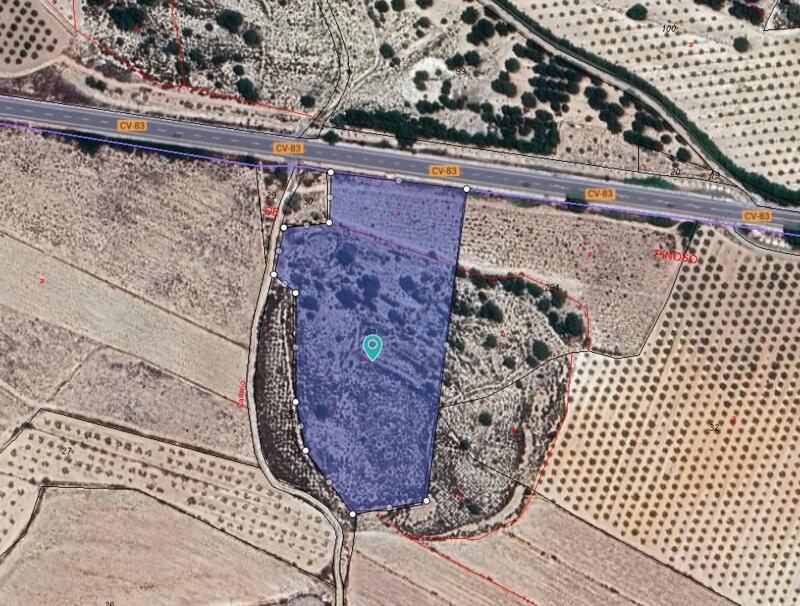 Jord til salg i Chinorlet, Alicante