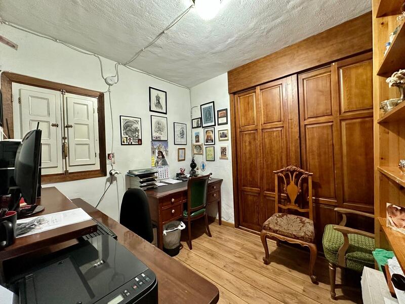 8 soveværelse Villa til salg