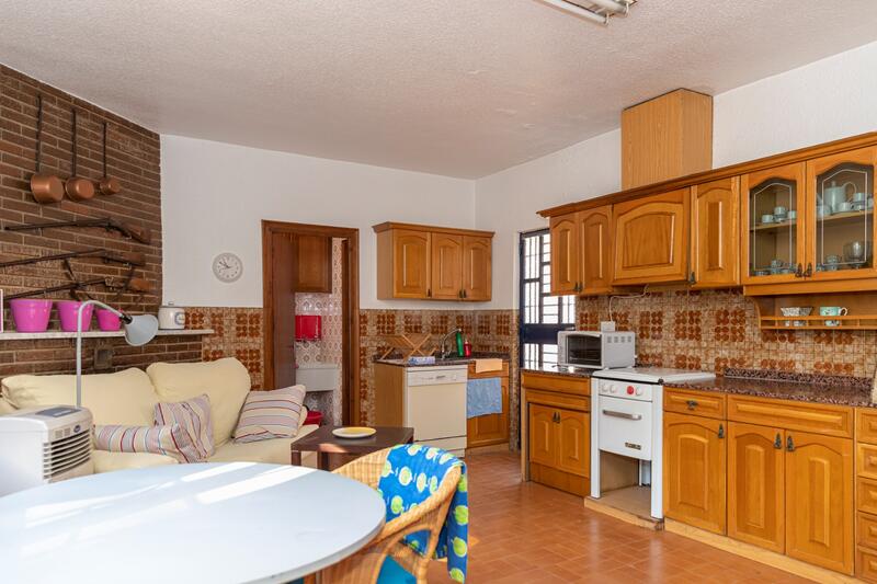 7 bedroom Villa for sale