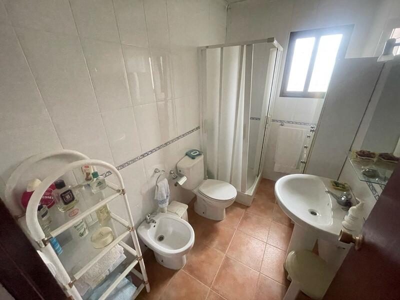 3 soveværelse Landsted til salg