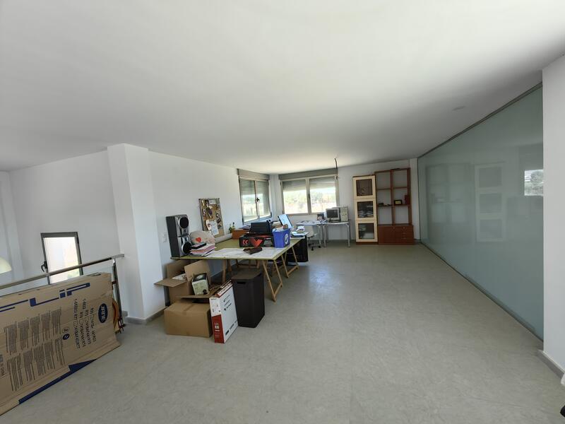 4 Schlafzimmer Villa zu verkaufen