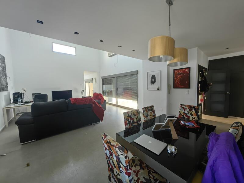 4 Schlafzimmer Villa zu verkaufen