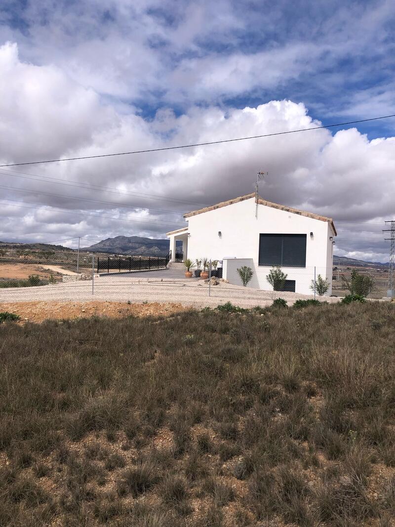 4 bedroom Villa for sale