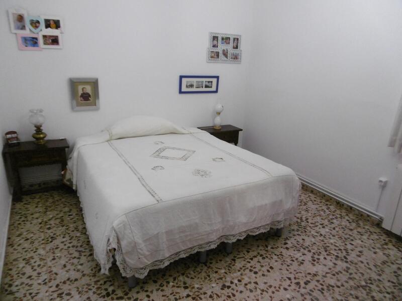 5 bedroom Country House for sale