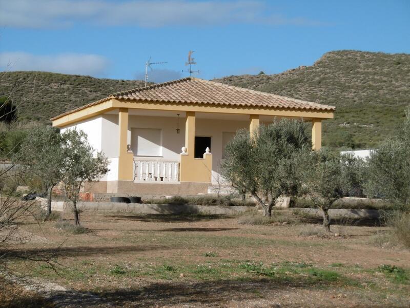 Villa à vendre dans Yecla, Murcia
