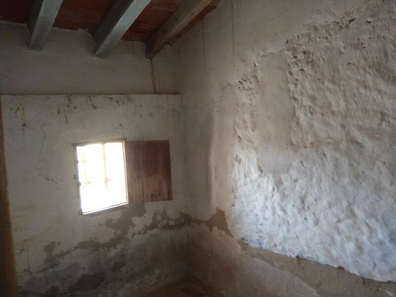 1 bedroom Country House for sale