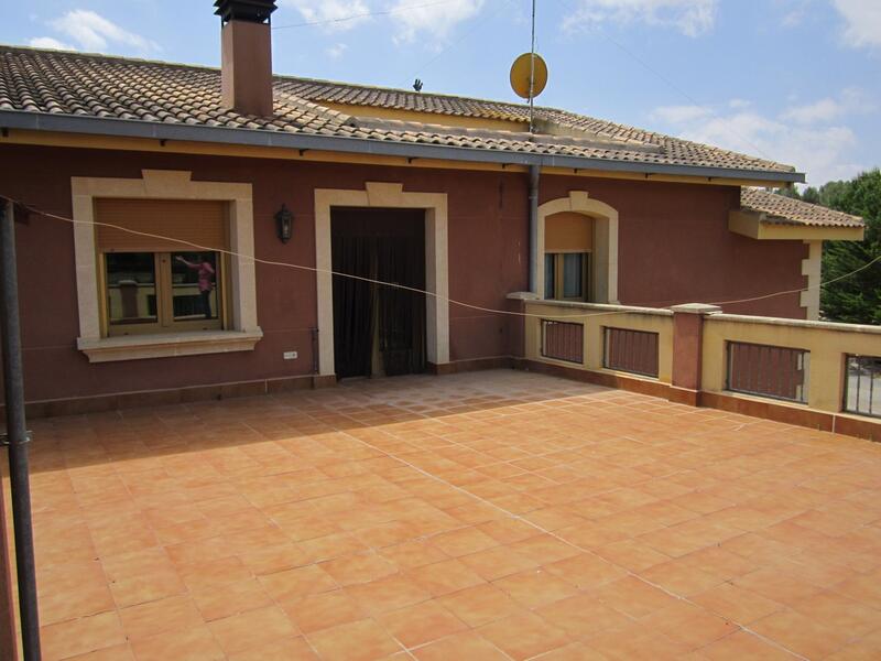 6 Cuarto Villa en venta