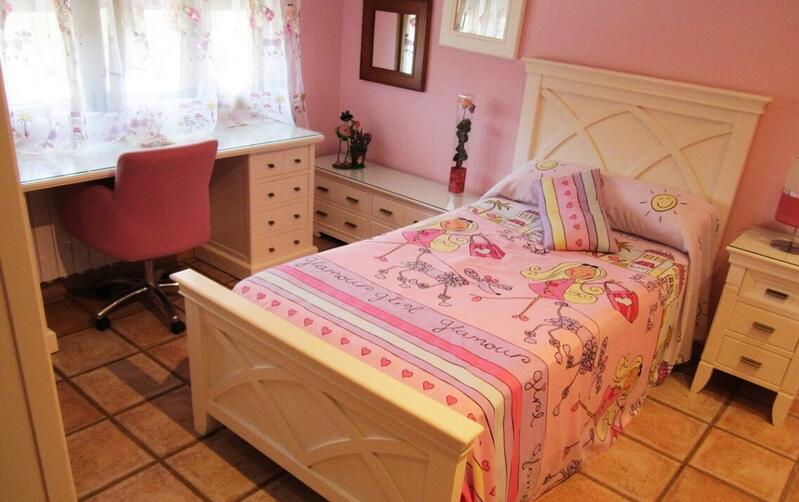 6 Cuarto Villa en venta